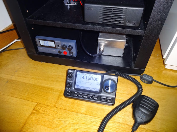 Icom 7100
